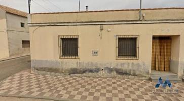Casa - Chalet en venta en Camuñas de 188 m2 photo 0