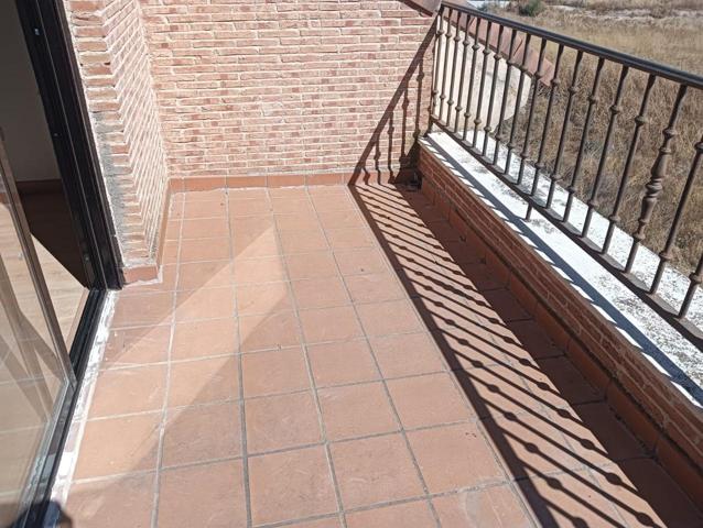 Piso en venta en Cabañas de Yepes de 100 m2 photo 0