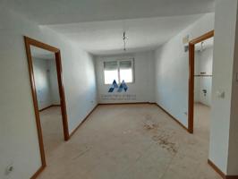 Piso en venta en Nombela de 35 m2 photo 0