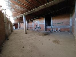 Local en venta en Camarena de 250 m2 photo 0