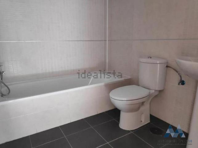Piso en venta en Alameda de la Sagra de 137 m2 photo 0