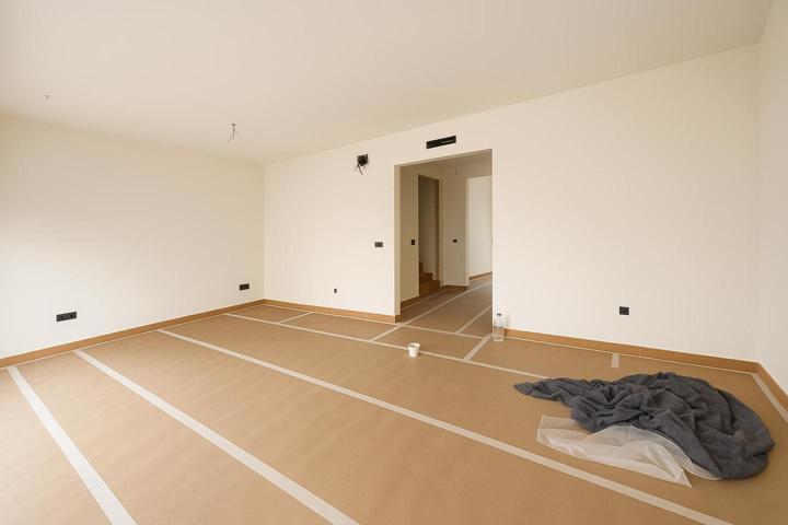 Casa - Chalet en venta en Villasequilla de 166 m2 photo 0