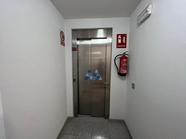 Piso en venta en Alameda de la Sagra de 80 m2 photo 0