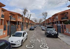 Casa - Chalet adosado en venta en Calle del Padre Cesáreo García, Seseña photo 0