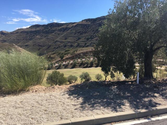 Terreno en venta en Antequera de 1298 m2 photo 0