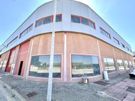 Nave Industrial en venta en Antequera de 206 m2 photo 0