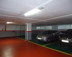Plaza de garaje para coche grande en C Isaac Peral photo 0