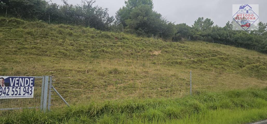 Terreno rústico vallado con espectaculares vistas a la ría Tina Menor – La Torre, Val de San Vicente (Cantabria) photo 0