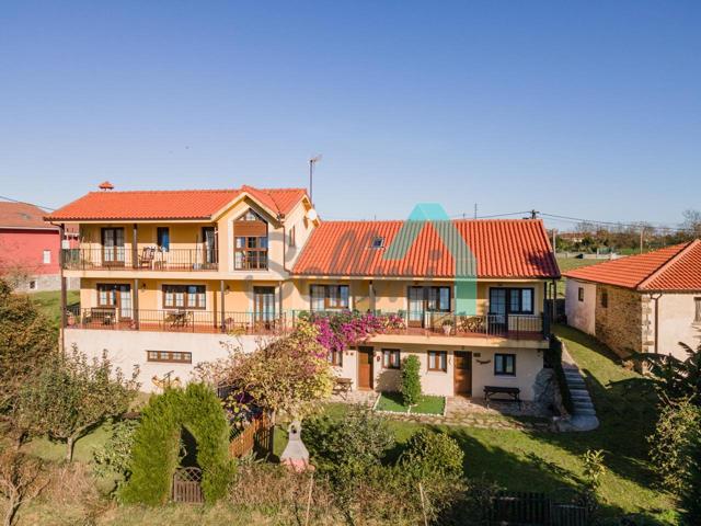 Casa - Chalet en venta en Lamuño de 450 m2 photo 0