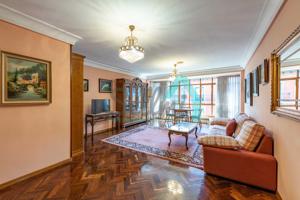 Piso en alquiler en Oviedo de 131 m2 photo 0