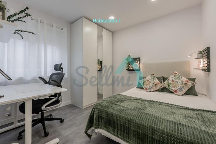 Habitación en alquiler en Oviedo de 95 m2 photo 0