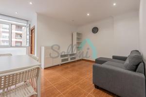Piso en alquiler en Oviedo de 77 m2 photo 0