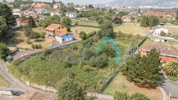 Terreno en venta en Colloto de 3130 m2 photo 0