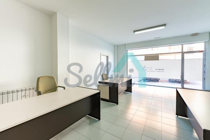 Local en alquiler en Oviedo de 295 m2 photo 0