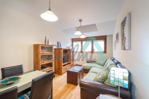 Piso en venta en Cangas de Onís de 52 m2 photo 0