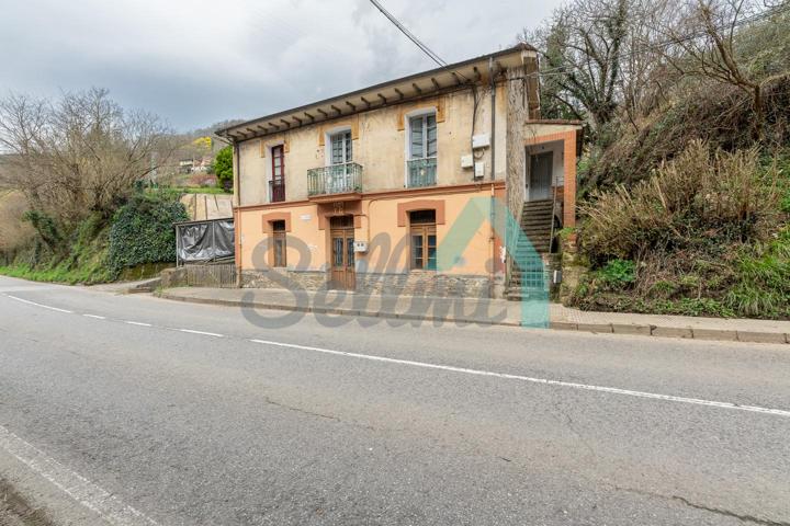 Casa - Chalet en venta en Santandrés de 189 m2 photo 0