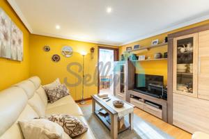 Piso en venta en Avilés de 61 m2 photo 0