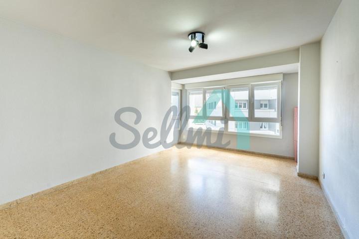 Piso en alquiler en Gijón de 89 m2 photo 0