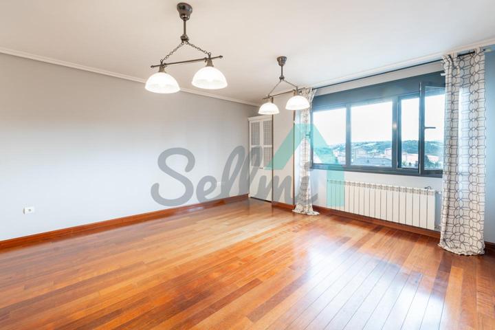 Dúplex en venta en Avilés de 115 m2 photo 0