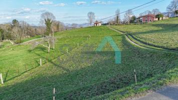 Terreno en venta en Mones de 1296 m2 photo 0