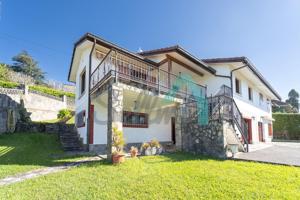 Pareado en venta en Rodiles de 170 m2 photo 0