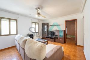Piso en venta en Llaranes de 71 m2 photo 0