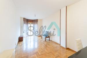 Piso en venta en Mieres de 106 m2 photo 0