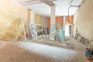 Local en venta en Oviedo de 59 m2 photo 0