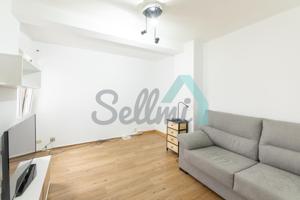 Piso en venta en Oviedo de 74 m2 photo 0