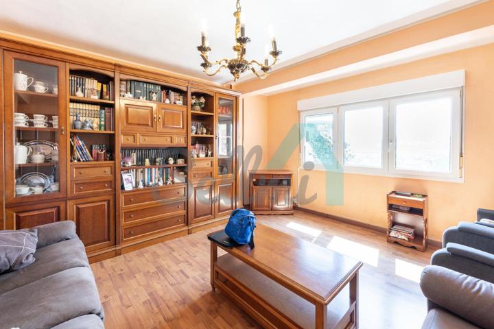 Piso en venta en Fresno de 93 m2 photo 0