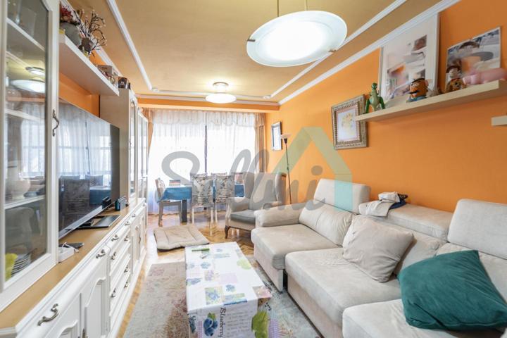 Piso en venta en Langreo de 103 m2 photo 0