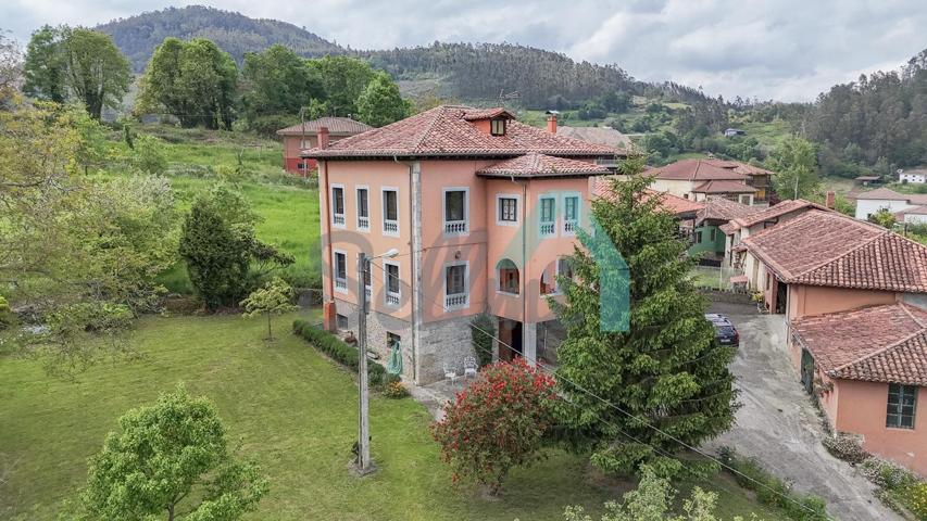 Casa - Chalet en venta en Villazón de 360 m2 photo 0