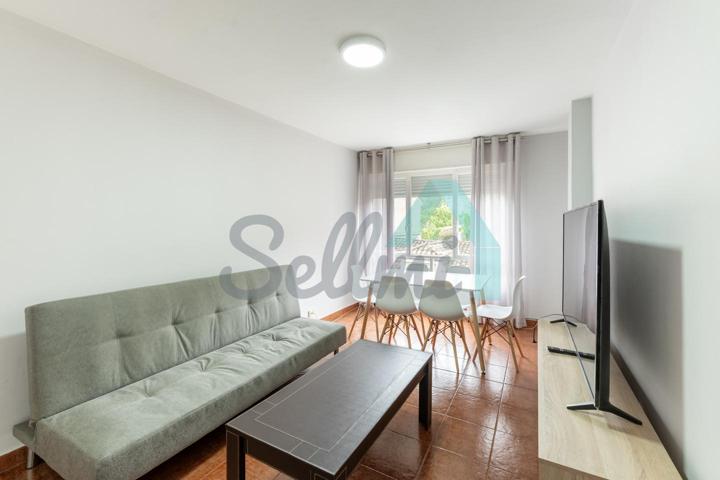 Piso en venta en Villaviciosa de 73 m2 photo 0