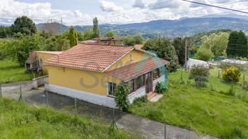 Casa - Chalet en venta en Candanedo de 70 m2 photo 0