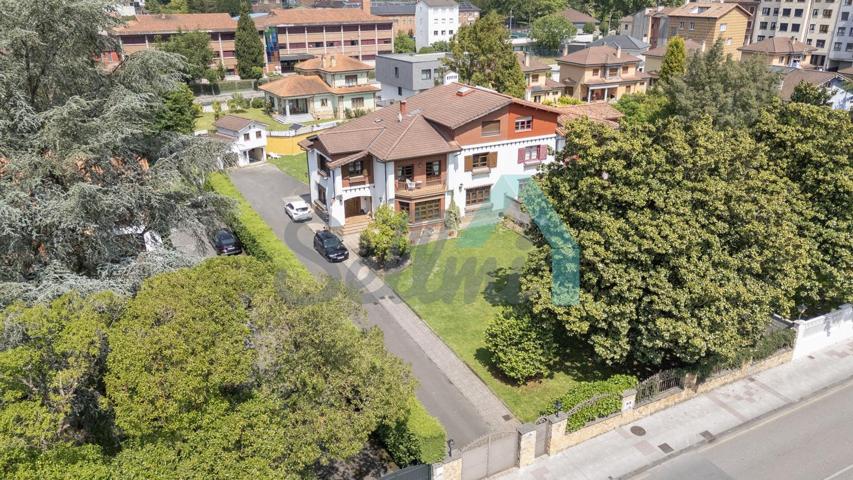 Pareado en venta en Langreo de 496 m2 photo 0