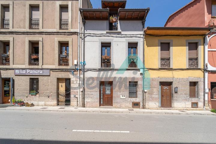 Adosado en venta en San Martín de 171 m2 photo 0