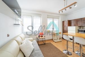 Piso en alquiler en Mieres de 70 m2 photo 0