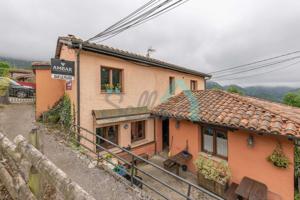 Casa - Chalet en venta en Ladines de 175 m2 photo 0