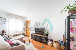 Piso en venta en Avilés de 61 m2 photo 0