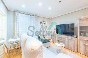 Piso en venta en Mieres de 74 m2 photo 0