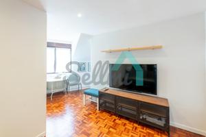 Piso en alquiler en Oviedo de 39 m2 photo 0
