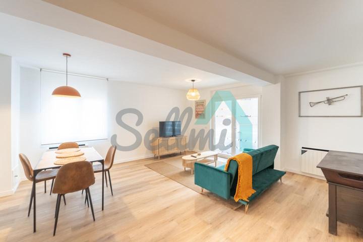Piso en alquiler en Oviedo de 81 m2 photo 0