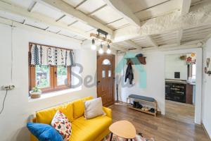 Adosado en venta en Bayones de 72 m2 photo 0