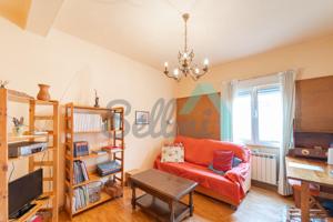 Piso en venta en Oviedo de 88 m2 photo 0