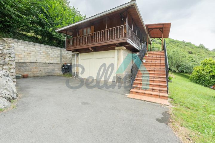 Casa - Chalet en venta en Ballongo de 101 m2 photo 0
