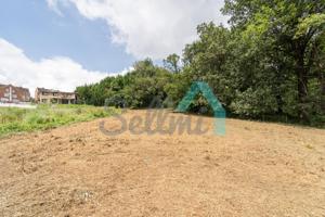 Terreno en venta en La Manjoya de 1076 m2 photo 0