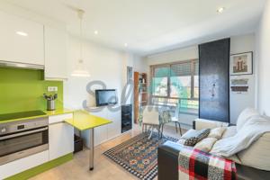 Piso en venta en Oviedo de 44 m2 photo 0