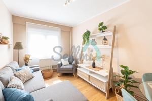 Piso en venta en Oviedo de 71 m2 photo 0