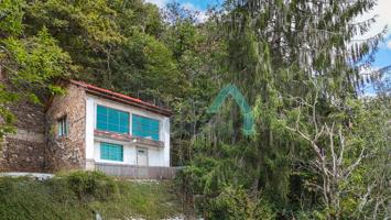 Casa - Chalet en venta en Tiraña de 100 m2 photo 0