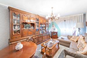Piso en venta en Langreo de 94 m2 photo 0